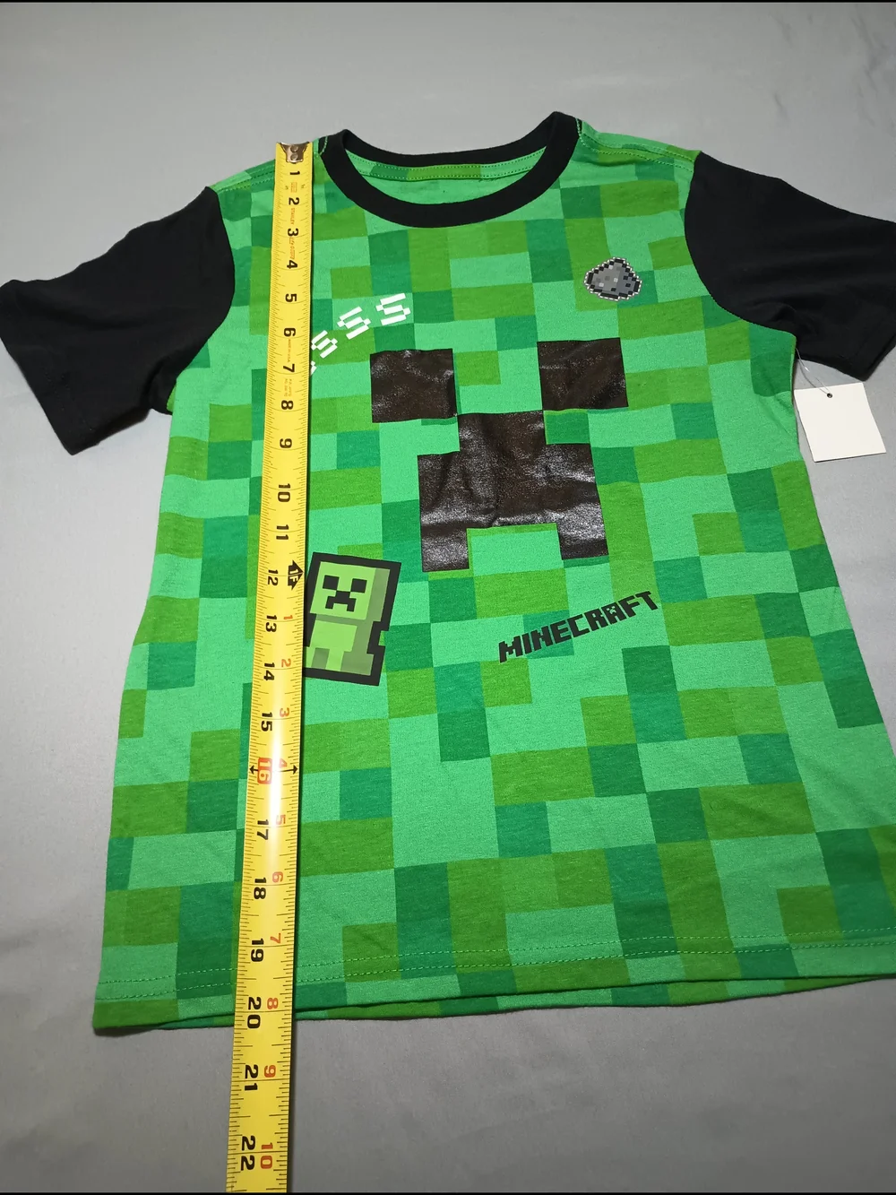 Mojang Boys' Minecraft Shirt